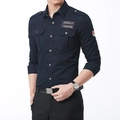 Marineblaues Herren-Langarmhemd im Militärstil aus Baumwolle mit Schulterklappen und Taschen - M / Dunkelblau