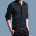 Slim fit zwart herenhemd met lange mouwen, borstzak en oprolbare mouwsluiting - M / Zwart