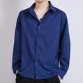 Dunkelblaues Langarmhemd für Herren aus seidigem, bügelfreiem Stoff in Slim Fit Passform - M / Blau