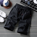 Men's loose cargo shorts in black with multi-pockets and drawstring elastic waist - M / 1311 Black (Heart Pattern)