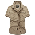 Herren Kurzarm-Cargoshemd aus Khaki-Baumwolle mit Brusttaschen im Militär-Stil und Aufdruck - S / Khaki