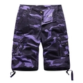 Short cargo pour homme avec motif camouflage violet et design tactique multipoches - EU 30 / Camouflage Violet