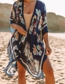 Detailopname van lichte marineblauwe chiffon tuniek met witte geometrische randen - Eén maat / Marineblauw