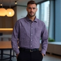 Camicia a maniche lunghe da uomo a quadri blu e marroni con taschino sul petto e risvolto - S / Viola