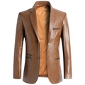 Giacca blazer da uomo in finta pelle marrone chiaro con cerniere decorative e vestibilità slim - M—170 / Giallo Terra
