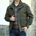 Chaqueta de hombre estilo militar verde oliva oscuro con cuello alto y bolsillos - M / Verde Militar