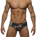 Heren zwembroek met camouflageprint en sportieve zijstrepen in groen en bruin - M / Legergroen Camouflage
