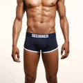 Détail du boxer homme en coton bleu marine avec liseré blanc et taille élastique - S / Bleu foncé