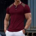 Detail van bordeauxrood Henley-shirt met geknoopte V-hals en contrasterende schouderstukken - S / Tops / Bordeauxrood