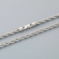 Collar de cadena de cuerda de acero inoxidable plateado con cierre giratorio de joya - Plateado (KN299100-KFC)