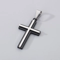 Colgante de cruz bicolor moderno en acero de titanio negro y plateado para hombre. - Estilo A (Sin Cadena) / Bicolor Negro