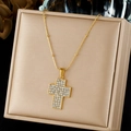 Elegante collana in acciaio inossidabile placcato oro con pendente a croce con cristalli - Stile Croce in Strass Trasparente (N4212)