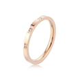 Bague élégante en acier titane or rose avec trois diamants, style luxe minimaliste - Taille 5 / Or Rose Trois Strass
