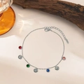 Pulsera de acero plateado con gemas de colores y colgantes en forma de concha - Concha de Diamantes de Colores (E2253) / Color acero