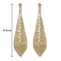 Orecchini pendenti dorati con frange di strass e design multistrato lungo 8,5 cm - Stile Appuntito Strass Oro (KE004Y)