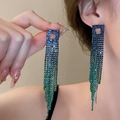 Orecchini a nappa lunga con strass sfumati blu-verde e borchie quadrate di lusso - Stile Quadrato Sfumato Blu Verde (KE003BKG-G)