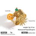 Anello in acciaio dorato con fiore arancione, perla e ciondolo a sole largo 1.9cm - Stile Sole Fiore (DKR251003-3GL)