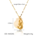 Halskette aus 18K vergoldetem Edelstahl mit weißem Muschel- und Skorpion-Anhänger - Skorpion-Stil (OD-N40265)