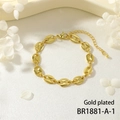 Detail of gold-plated pig nose link chain bracelet with lobster clasp and extension - Gold Style (BR1881-A-1)