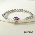 Halloween beaded bracelet featuring a purple witch hat cat charm and white pearls - Silver Witch Cat Style (BR2011-B)