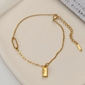 18K vergoldetes Titan-Fußkettchen mit GOLD-Gravur-Anhänger und Büroklammer-Kettendesign - Goldenes Wohlstandsquadrat