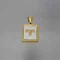 Aries Sternzeichen-Anhänger in 18K Gold mit weißer Muschel-Einlage und Kette - Widder
