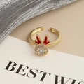 Verstellbarer goldener Ring mit roten Rentiergeweihen und funkelndem Zirkonia-Stein - Einstellbar Offen / Roter rotierender Geweih-Stil (Roter rotierender Drachenring)