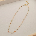 Elegante kralenketting met veelkleurige natuursteen en verstelbare gouden ketting - Kleurrijke Natuursteen Ketting