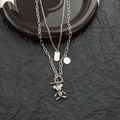 Collana a doppio strato in acciaio al titanio con orso meccanico e medaglia fortunata - Collana a Strati con Ciondolo a Orso