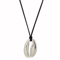 Pendente a conchiglia argento con cordino nero in un design marino minimalista - Conchiglia Argentata (Corda Nera)