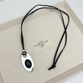 Collana lunga minimalista con ciondolo ovale nero e cordoncino in pelle nera - Ovale Nero