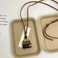 Collana con ciondolo a borsa in occhio di tigre e cordino marrone regolabile - Collana a Borsa in Occhio di Tigre