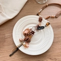 Nieuwe Chinese bloemen-parelketting met bruin leren koord en bloemendetails - Handgemaakte Grijze Parel / Grijze Parel Bloem Kwastje Halsketting