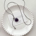 Collier cœur en acier titane avec pendentif en pierre naturelle violette translucide - Améthyste (Cœur)
