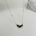 Retro zilveren ketting met bruine tijgeroog kralen voor een vintage gelaagde stijl - Onregelmatige Tijgeroog Kralenketting