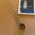 Collar de plata con un gran colgante ovalado de ojo de tigre y efecto natural de ojo de gato - Collar OT de Piedra de Ojo de Tigre
