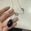 Collar de plata con cierre OT y un gran colgante de obsidiana negra ovalada pulida - Collar Hebilla OT Obsidiana