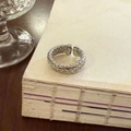 Silberner gewebter offener Ring mit Vintage-Spitzendesign und verstellbarem Band für Damen - Silberner Dicker Gewebter Ring