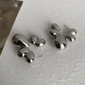 Pendientes de plata 925 con diseño hueco moderno y textura irregular de metal líquido - Pendientes Huecos Irregulares Plateados / Plateado