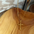 Collana con ciondolo a croce in acciaio inossidabile placcato oro 18K e catena box - Catena Veneziana Con Ciondolo a Croce Lucido