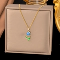 Collana a catena dorata con ciondolo a tulipano blu e verde con finitura smalto - Stile Tulipano Blu (8166)