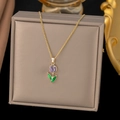 Elegante collana con ciondolo a tulipano dorato con petali viola e foglie verdi - Stile Tulipano Viola (8167)