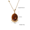 Collier avec pendentif oeil de tigre et chaîne en acier doré aux détails de perles rétro - Oeil de Tigre (XBN250939-HHS)