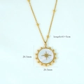 Dettaglio della collana a stella in oro 14K con dimensioni 41+5cm e pendente da 20.5mm - Stella Rotonda