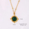 Details zur französischen Vintage-Halskette mit grünem Stein, 16mm Anhänger, 40+5cm Kette - Afrikanische Jade