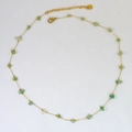 Detailed view of handmade gold chain necklace with green natural stones and lobster clasp - Green Natural Stone (4)