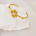 Adjustable gold flower bangle with white pearl and zircon accents for women - Single Pearl Flower Style (B763) / Gold