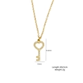 Goldene Herzschlüssel-Halskette mit weißen Kristallen, Maße 16,8 x 7,9 mm - Herzschlüssel Stil (XBN25093202)