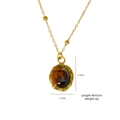 Collier rétro doré avec pendentif oeil de tigre, pierre facettée et cadre en métal martelé - Style Cadre Irrégulier Martelé (XBX25091711)