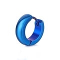 Detailansicht der blau galvanisierten Titanstahl-Creole mit mattem Metall-Finish - Blau